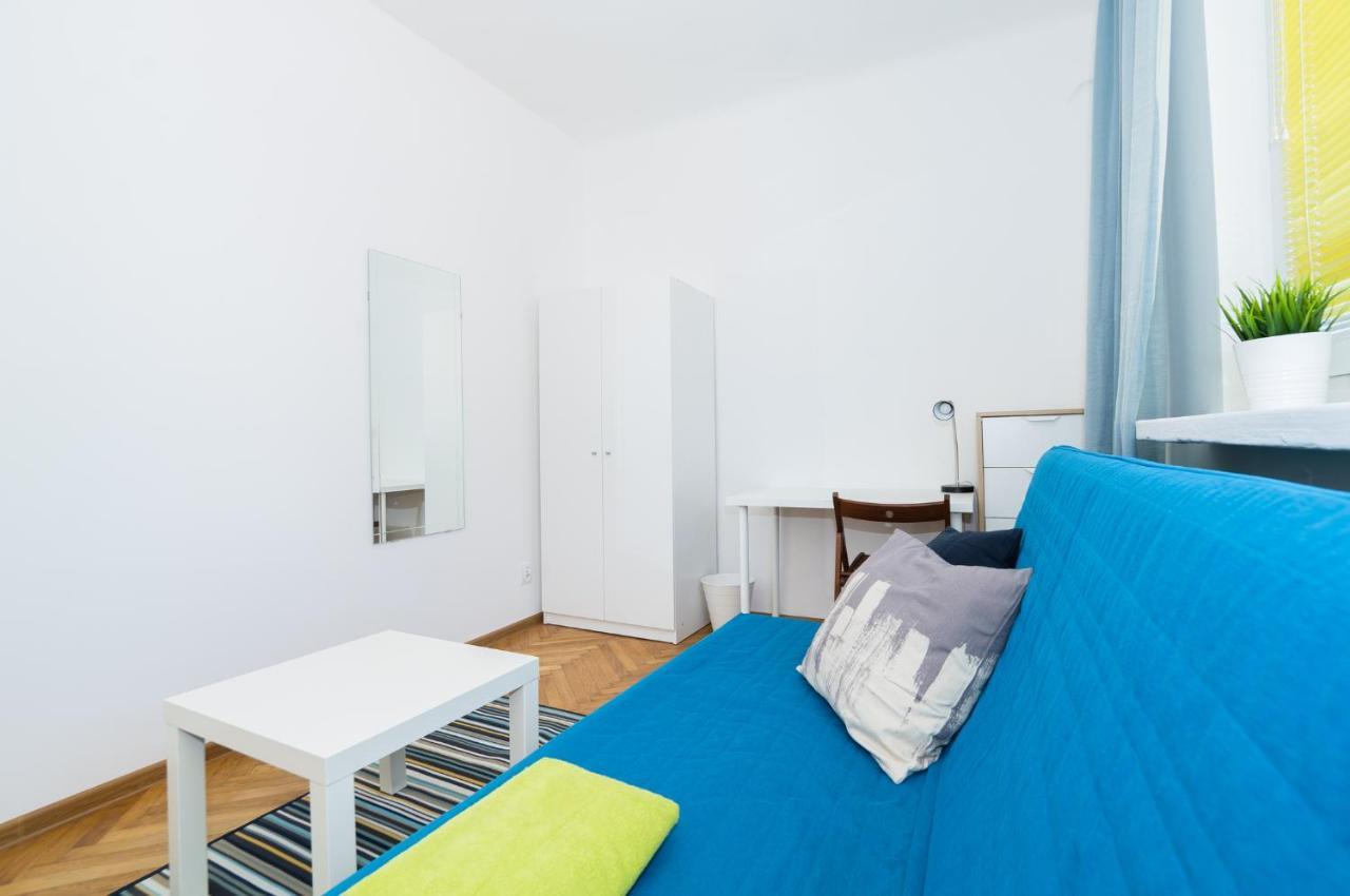 Uwh Hostel Гданск Екстериор снимка